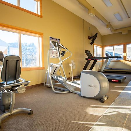 Renovated Condo, 2Br, 2Ba, Heated Pool, 3 Hot Tubs, Pets Welcome! Canmore Extérieur photo