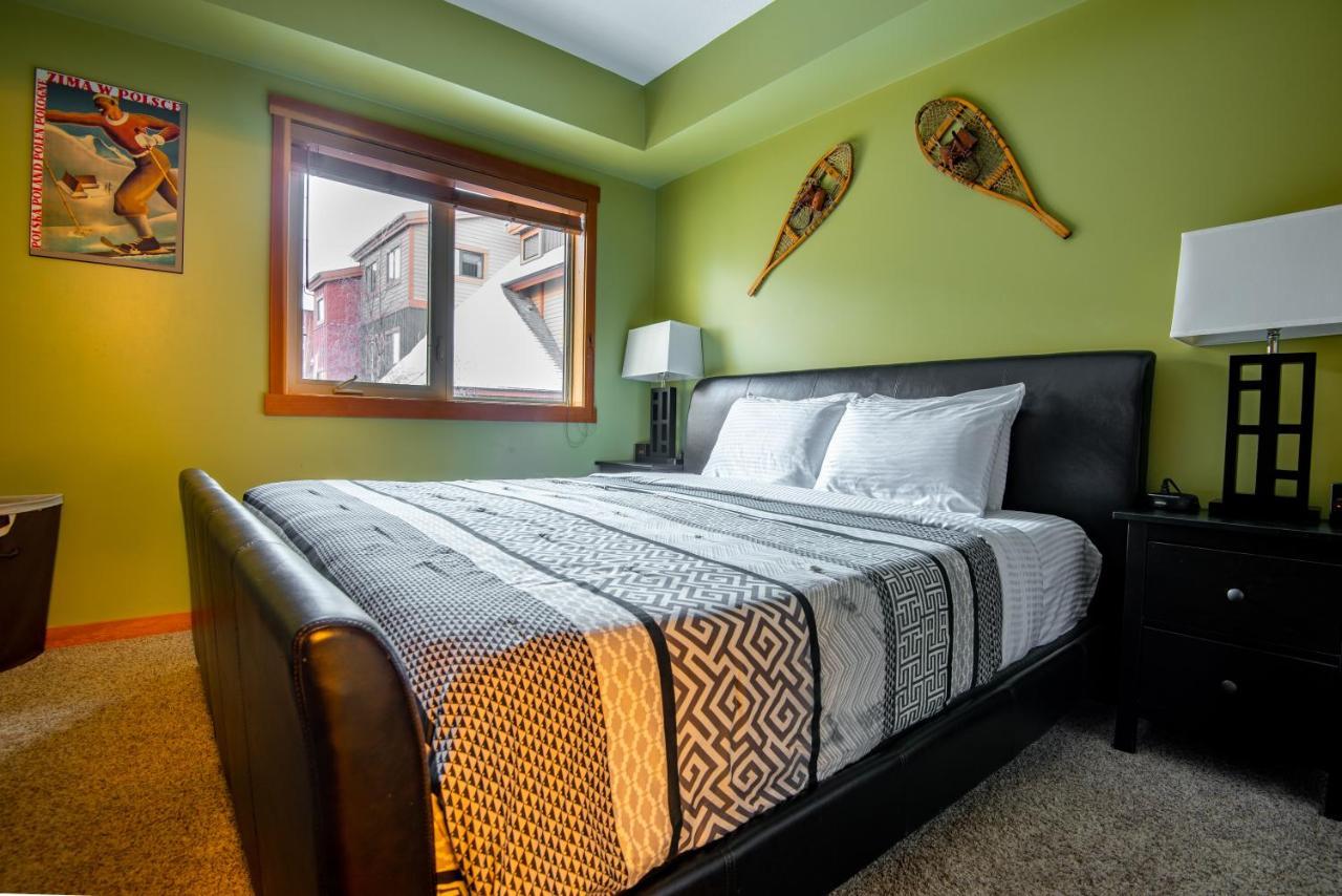 Renovated Condo, 2Br, 2Ba, Heated Pool, 3 Hot Tubs, Pets Welcome! Canmore Extérieur photo