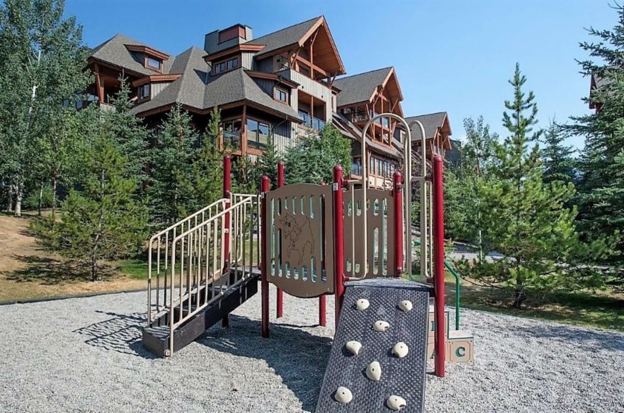 Renovated Condo, 2Br, 2Ba, Heated Pool, 3 Hot Tubs, Pets Welcome! Canmore Extérieur photo